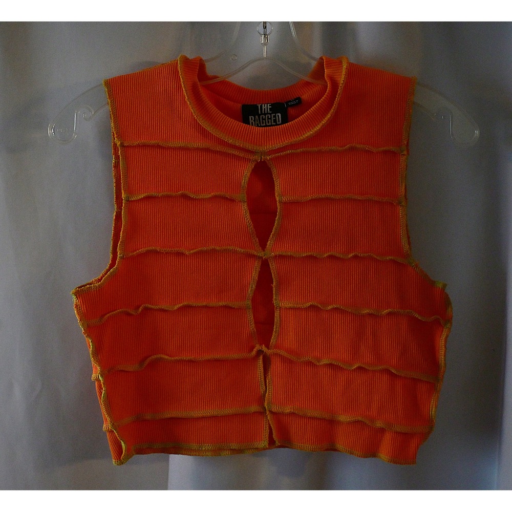 The Ragged Priest Ribbed Cut Out Crop Top - Picture 4 of 9
